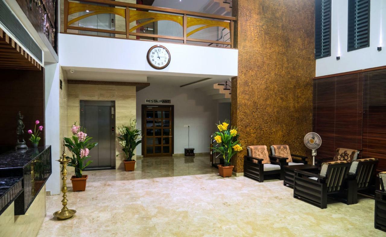 Hotel Mary Land Velankanni Nagappattinam Exterior foto